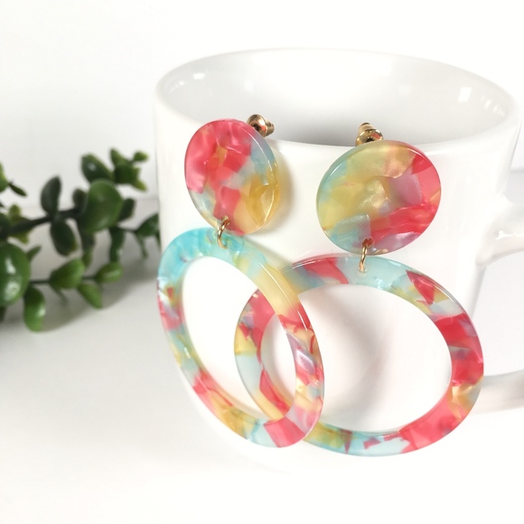 Jewelry - Tortoise Shell Geometric Circle Statement Earrings